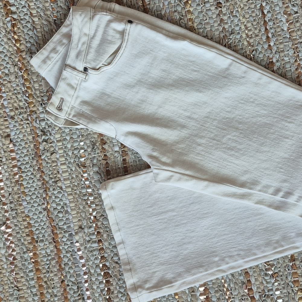 Off white Jean - Picture 7 of 7